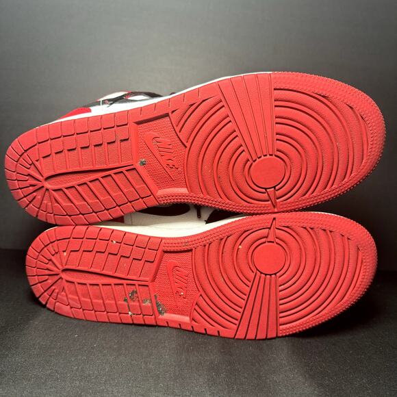 Nike Air Jordan 1 Low GS Black Toe Men's Shoes  - Size 7 - Picture 6 of 8